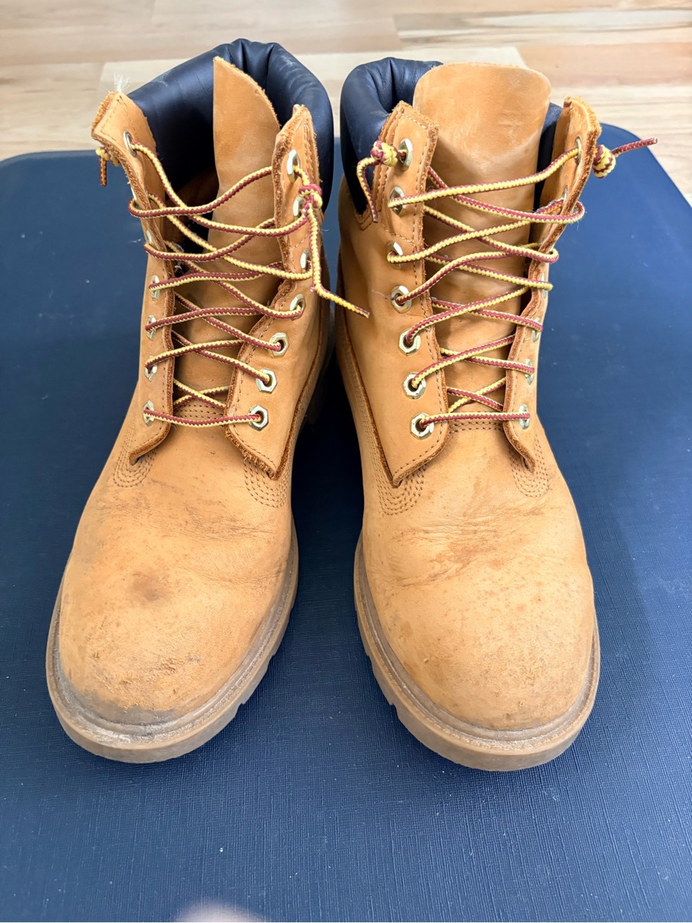 Timberland Classic Plain Toe Lace Up Waterproof Boots men's size 8.5